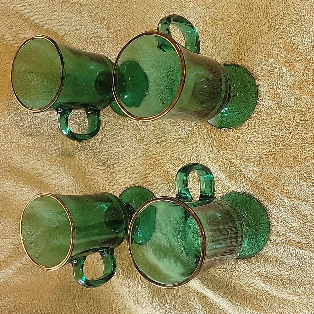 Libbey Juniper Green w/ Gold Trim Coffee 4 Mugs. Very Desirable, No Call Outs. - Picture 3 of 8